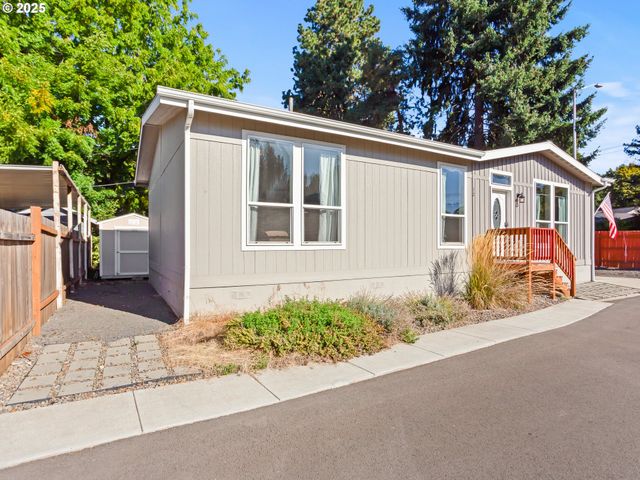 9700 Sw Tualatin Rd 12, Tualatin, OR 97062