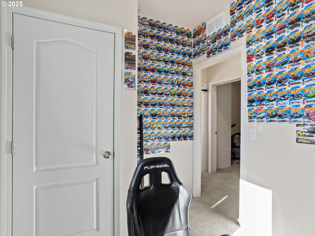 9700 Sw Tualatin Rd 12, Tualatin, OR 97062