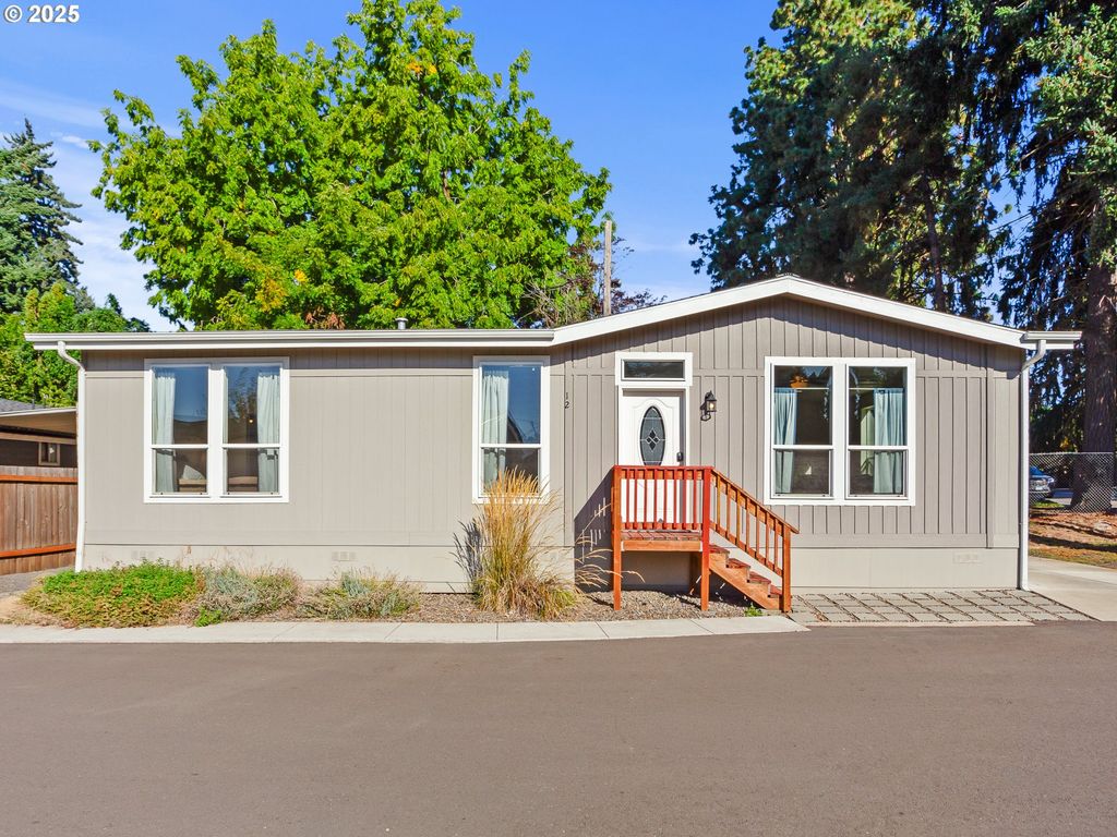 9700 Sw Tualatin Rd 12, Tualatin, OR 97062