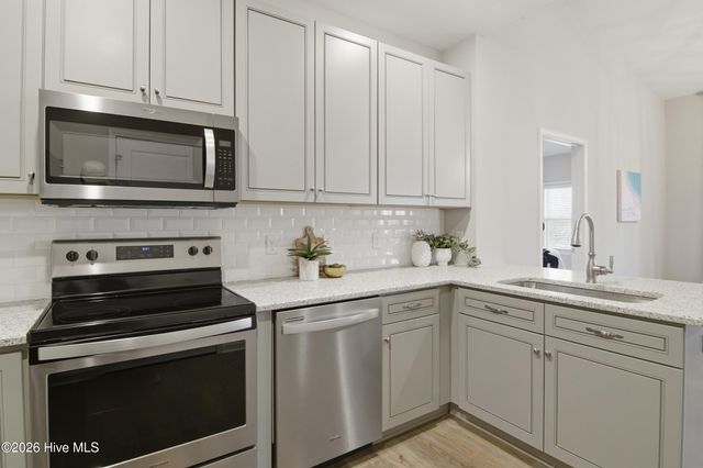 204 Fullford Lane Unit 204, Wilmington, NC 28412