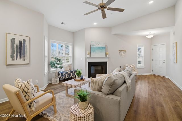 204 Fullford Lane Unit 204, Wilmington, NC 28412