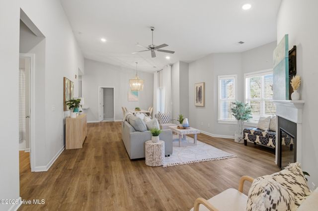 204 Fullford Lane Unit 204, Wilmington, NC 28412