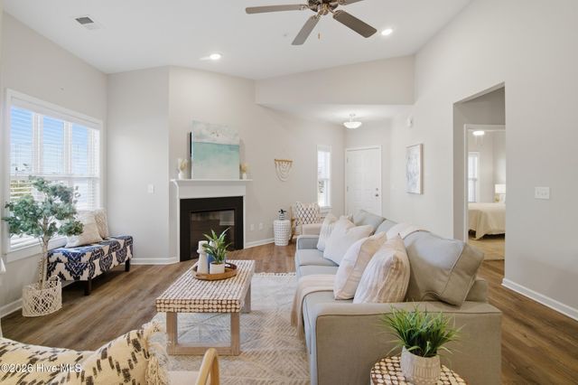 204 Fullford Lane Unit 204, Wilmington, NC 28412