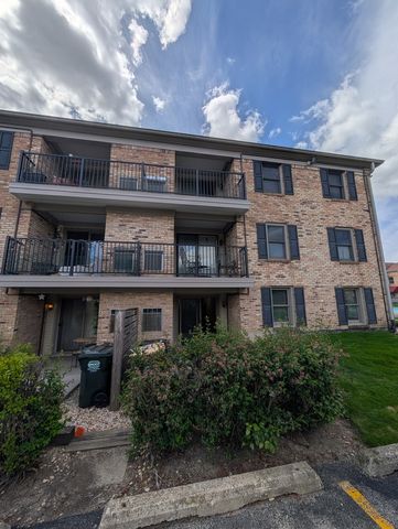 1756 Fayette C, Hoffman Estates, IL 60169