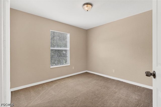 5257 Leeds RD, Fort Myers, FL 33907
