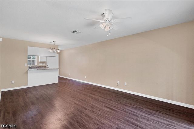 5257 Leeds RD, Fort Myers, FL 33907
