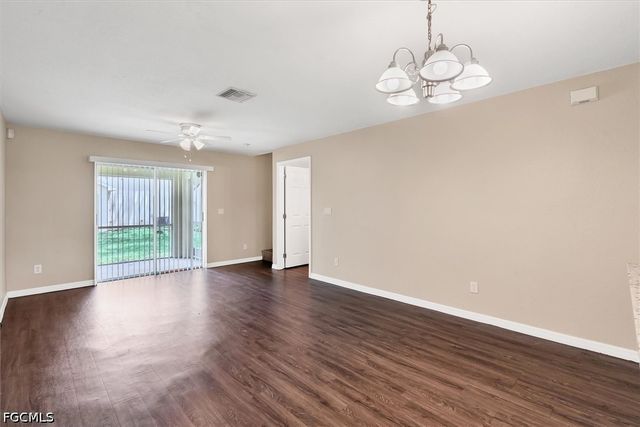 5257 Leeds RD, Fort Myers, FL 33907
