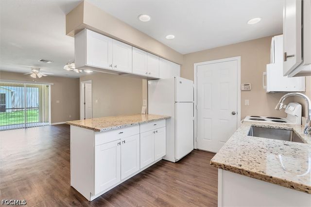 5257 Leeds RD, Fort Myers, FL 33907