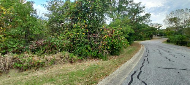 51 Levanno Drive, Crown Point, IN 46307