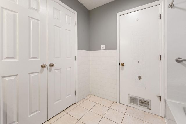 697 Oaklawn Circle, Corbin, KY 40701