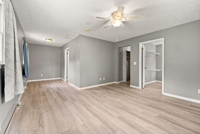 697 Oaklawn Circle, Corbin, KY 40701