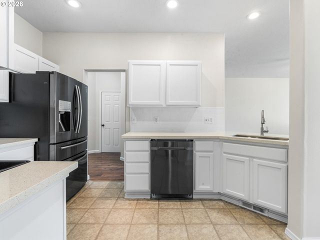 59375 ALDERWOOD Dr, St Helens, OR 97051