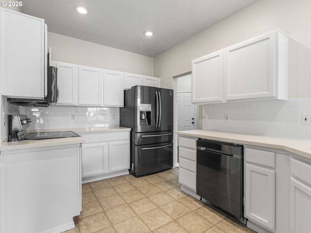 59375 ALDERWOOD Dr, St Helens, OR 97051