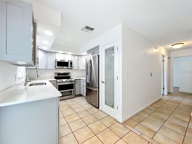 336 CANOE TRAIL LANE, Orlando, FL 32825