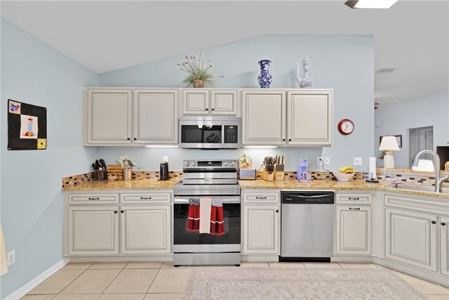 402 Toledo Street, Sebastian, FL 32958