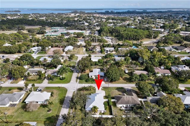 402 Toledo Street, Sebastian, FL 32958
