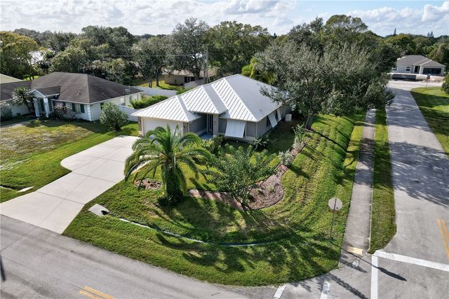 402 Toledo Street, Sebastian, FL 32958