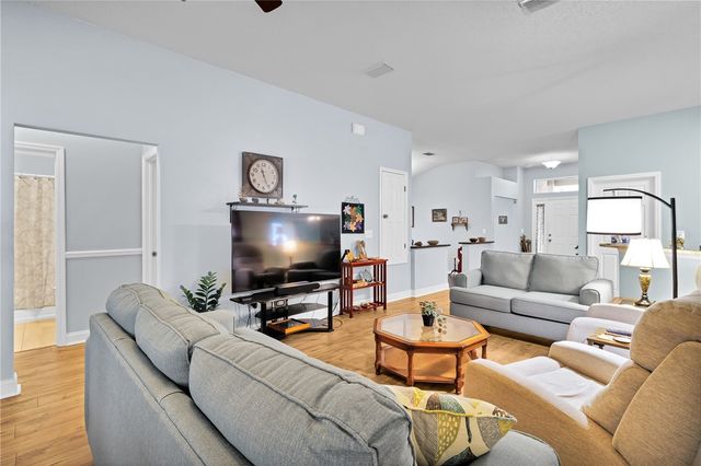 402 Toledo Street, Sebastian, FL 32958