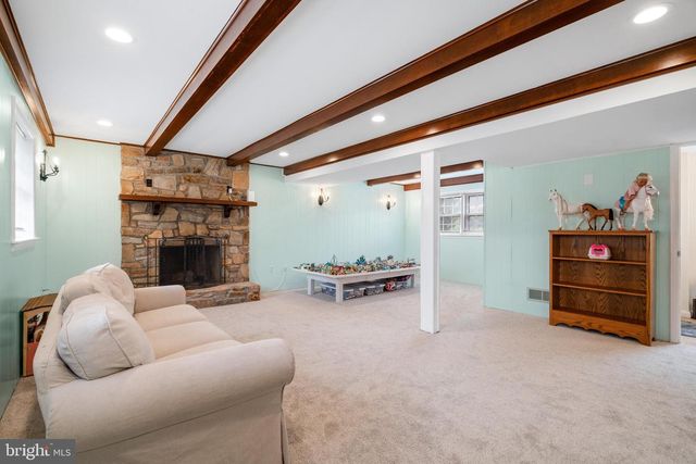 7902 JUNIPER DR, Frederick, MD 21702