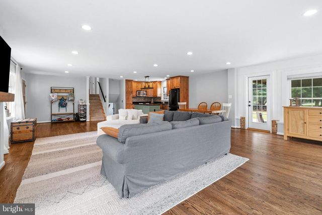 7902 JUNIPER DR, Frederick, MD 21702