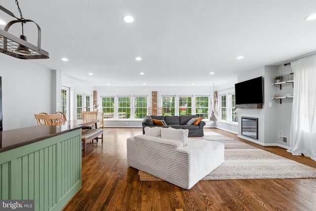 7902 JUNIPER DR, Frederick, MD 21702