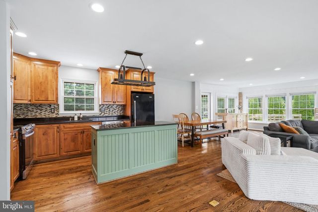 7902 JUNIPER DR, Frederick, MD 21702