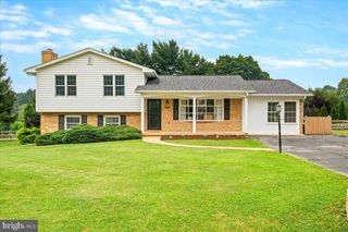 7902 JUNIPER DR, Frederick, MD 21702