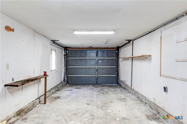104 E Reagan Avenue, Copperas Cove, TX 76522