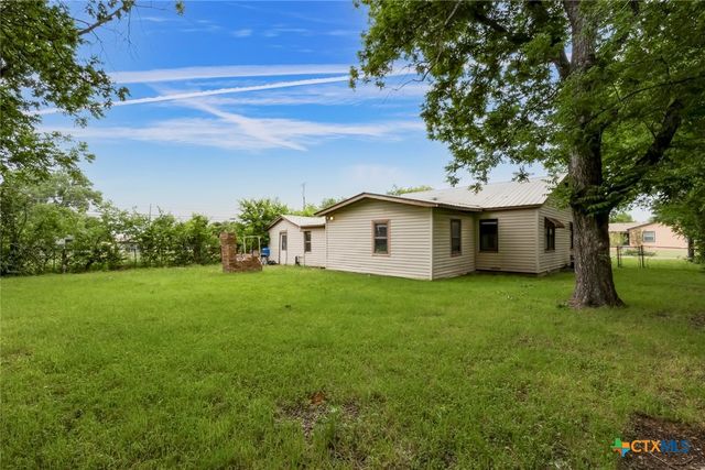 104 E Reagan Avenue, Copperas Cove, TX 76522