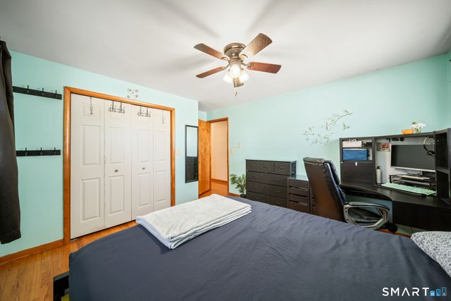 121 Bridgeview Place, Stratford, CT 06614