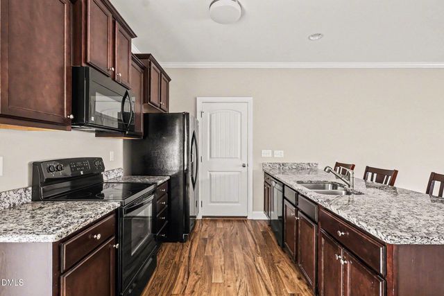 102 Bluegrass Drive, Oxford, NC 27565