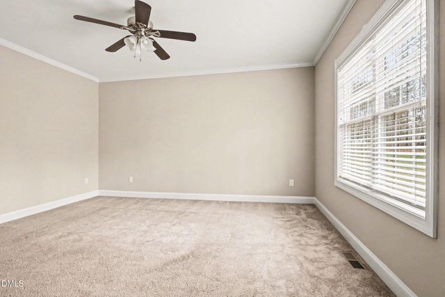 102 Bluegrass Drive, Oxford, NC 27565