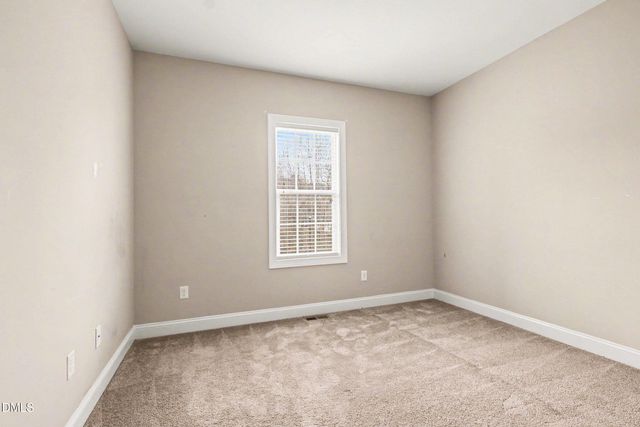 102 Bluegrass Drive, Oxford, NC 27565