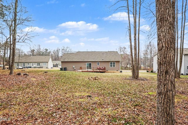 102 Bluegrass Drive, Oxford, NC 27565
