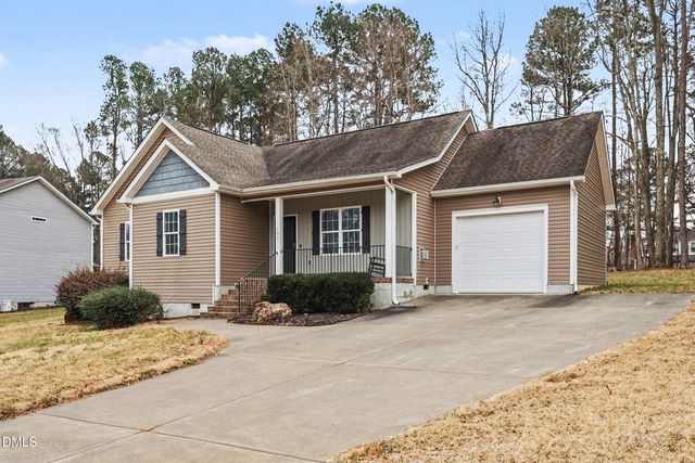 102 Bluegrass Drive, Oxford, NC 27565