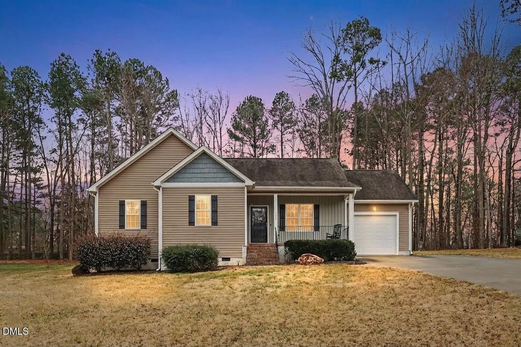 102 Bluegrass Drive, Oxford, NC 27565