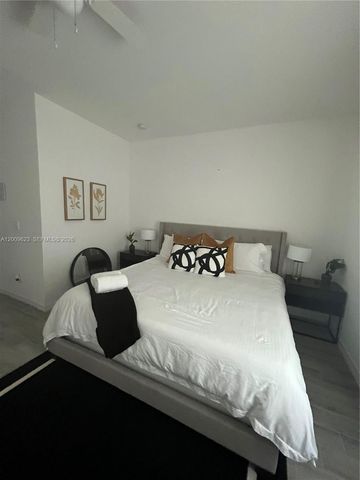 920 NW 81st St, Miami, FL 33150