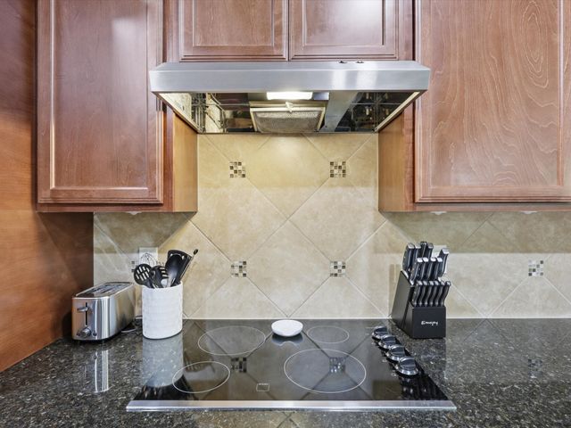 609 Racine Drive, Oak Point, TX 75068