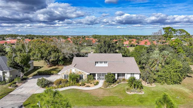 24358 SW KINGSWAY CIRCLE, Lake Suzy, FL 34269