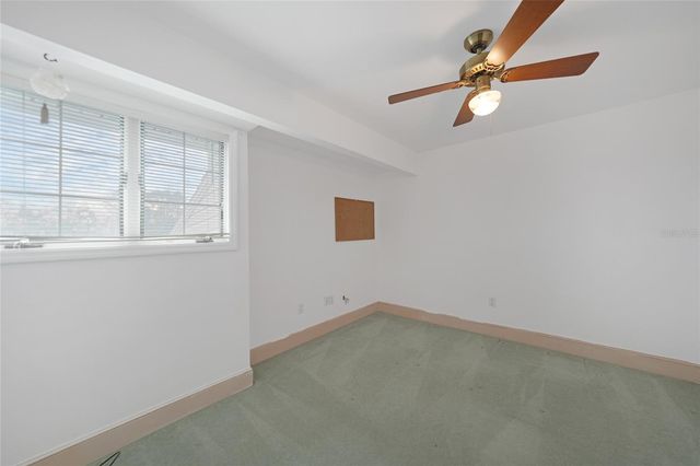 24358 SW KINGSWAY CIRCLE, Lake Suzy, FL 34269