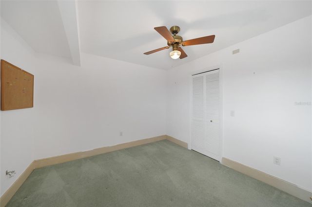 24358 SW KINGSWAY CIRCLE, Lake Suzy, FL 34269