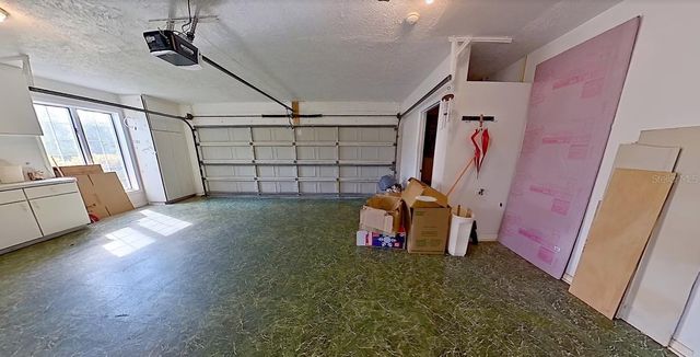 24358 SW KINGSWAY CIRCLE, Lake Suzy, FL 34269