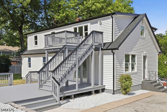 768 Birch Ave, New Milford Boro, NJ 07646