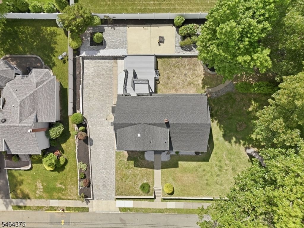768 Birch Ave, New Milford Boro, NJ 07646 — photo 5