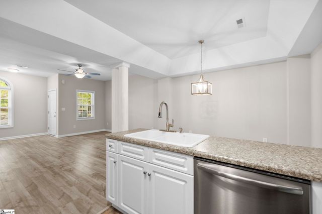 94 Huntress Drive, Greer, SC 29651