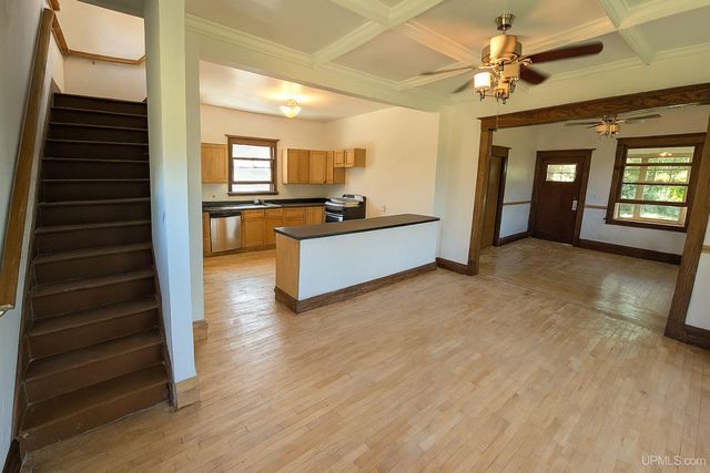 201 Lennox Place, Caspian, MI 49920