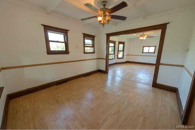 201 Lennox Place, Caspian, MI 49920