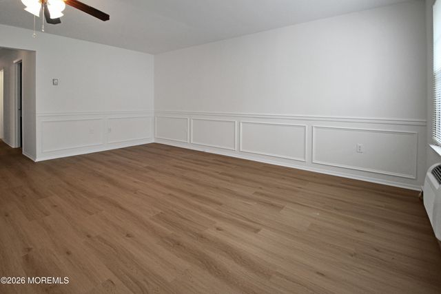 8A Quincy Drive, Whiting, NJ 08759