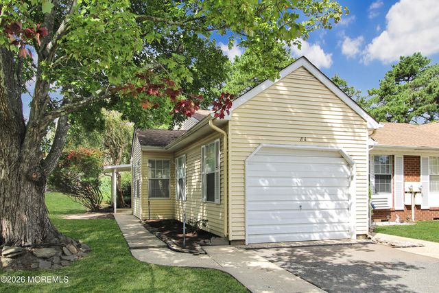 8A Quincy Drive, Whiting, NJ 08759