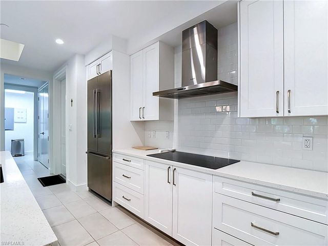 1115 Central AVE 247, Naples, FL 34102